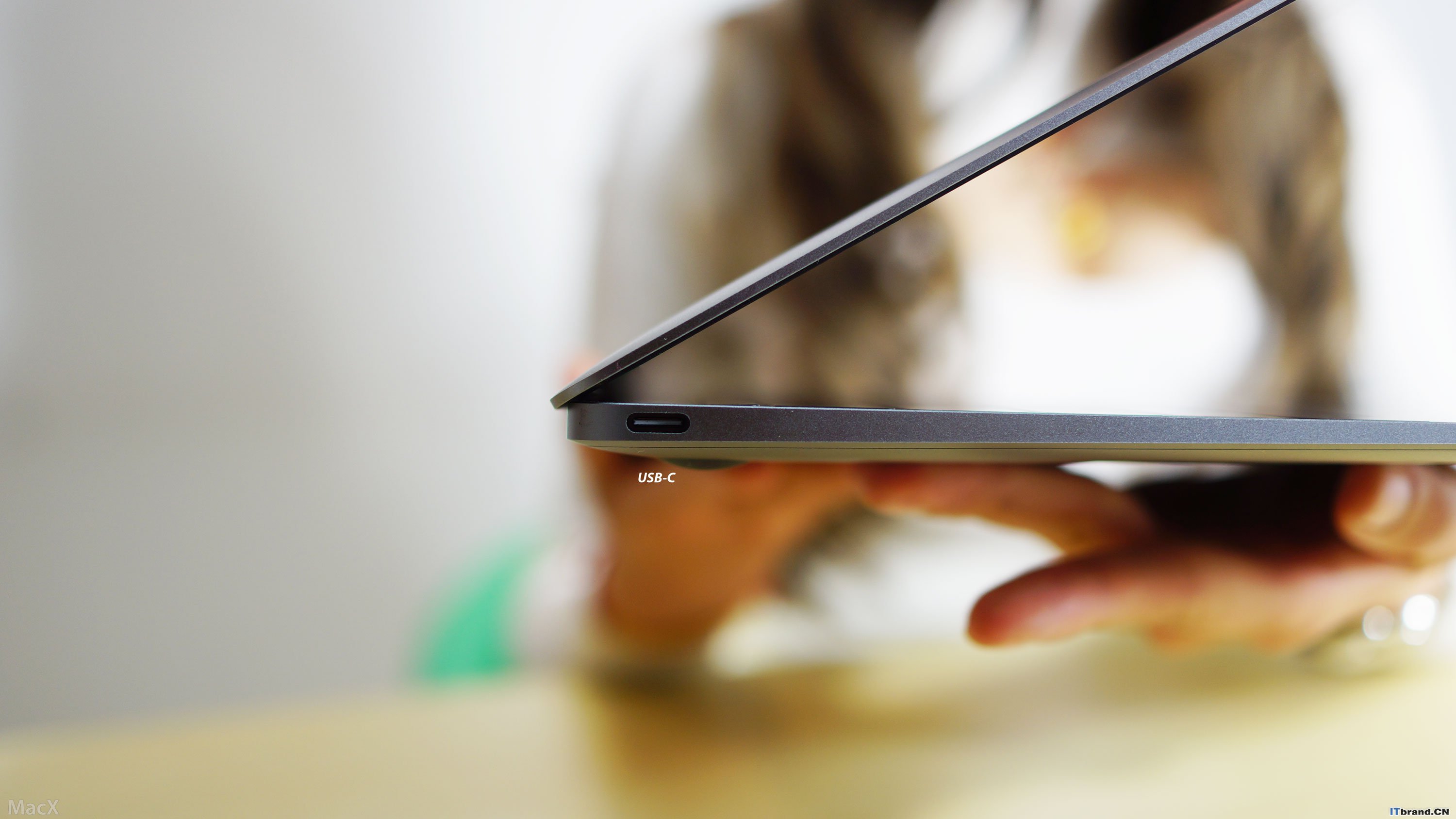 2015新款 MacBook 不一样的测评与试用. 最轻薄的Mac上市