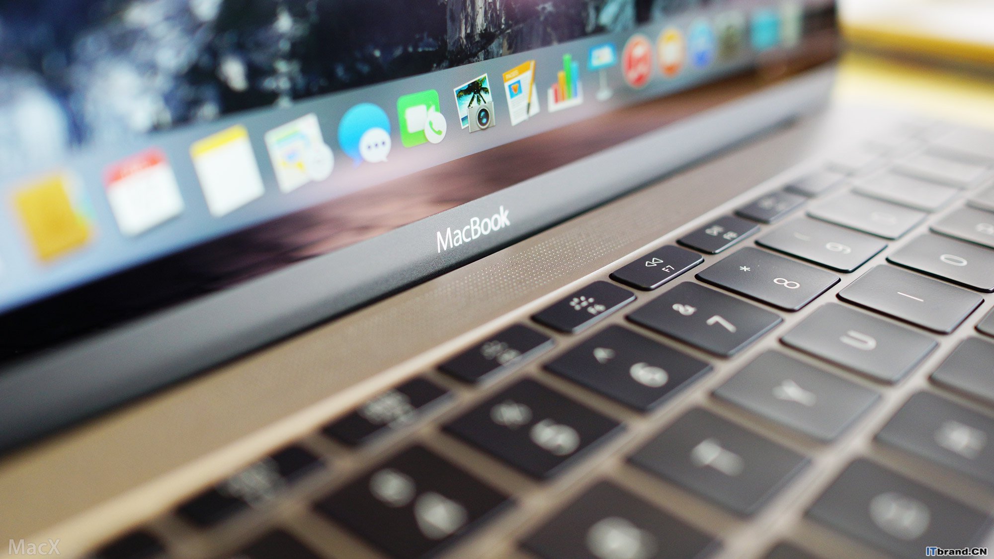 2015新款 MacBook 不一样的测评与试用. 最轻薄的Mac上市