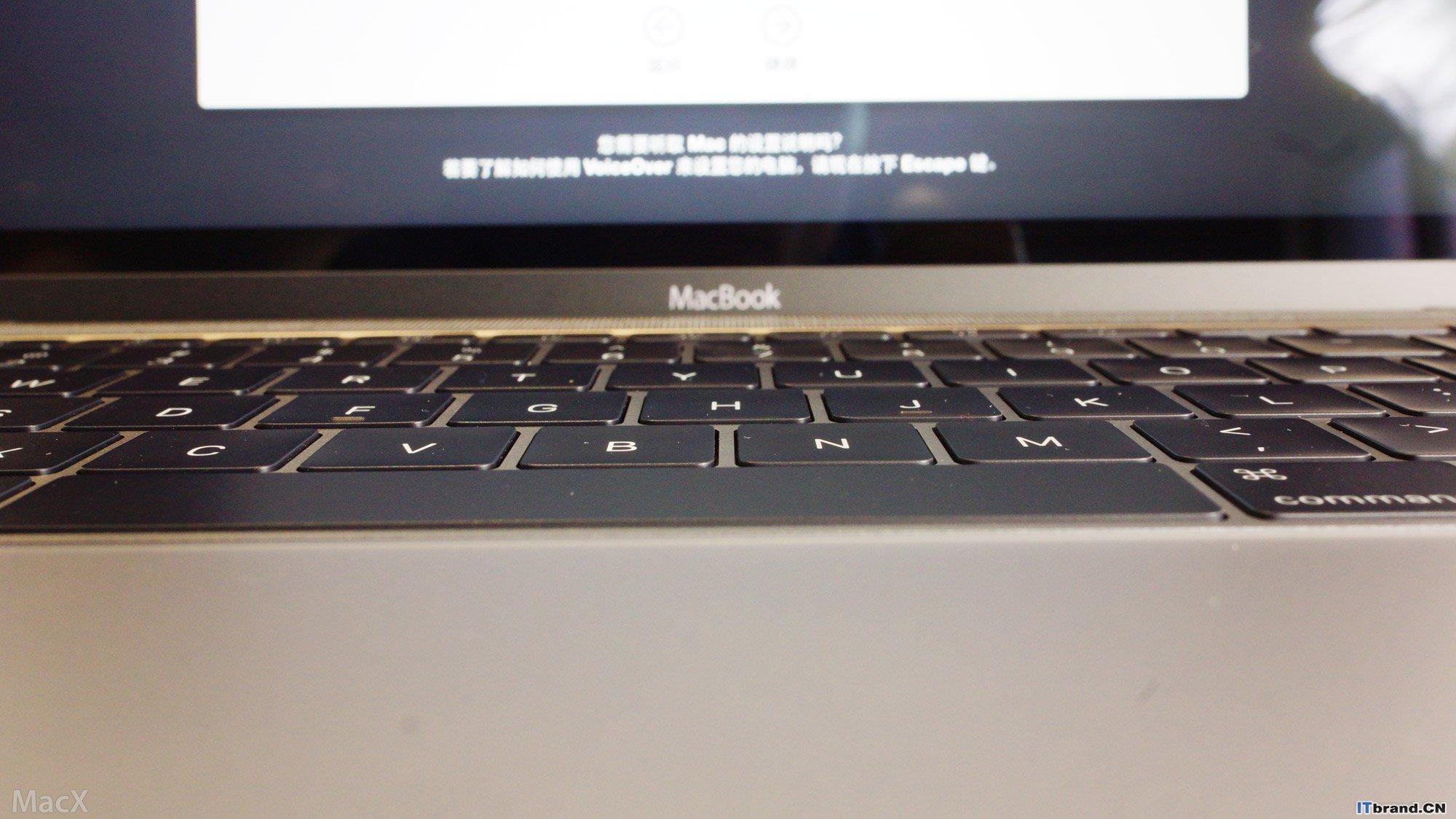 2015新款 MacBook 不一样的测评与试用. 最轻薄的Mac上市