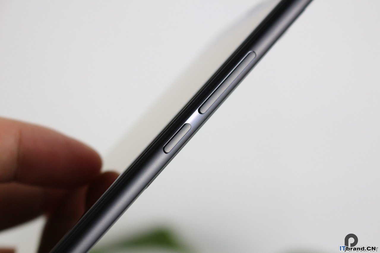 魅族PRO7Plus详细测评（对比一加5、小米6、PRO6Plus）