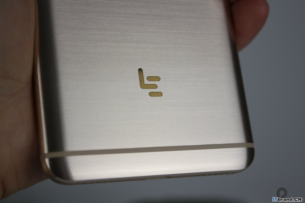 乐Pro3体验测评（对比小米5S、一加3）