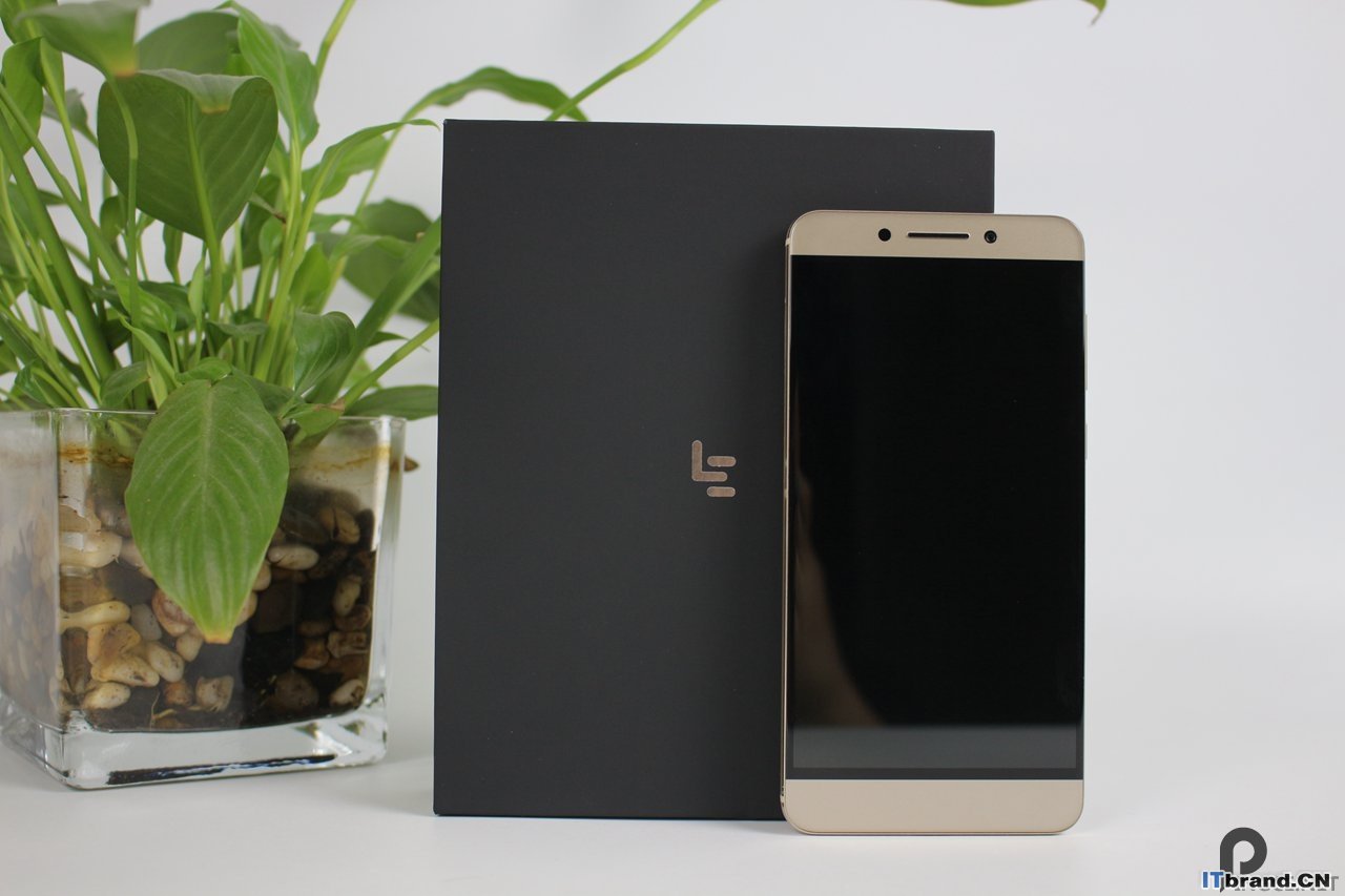 乐Pro3体验测评（对比小米5S、一加3）
